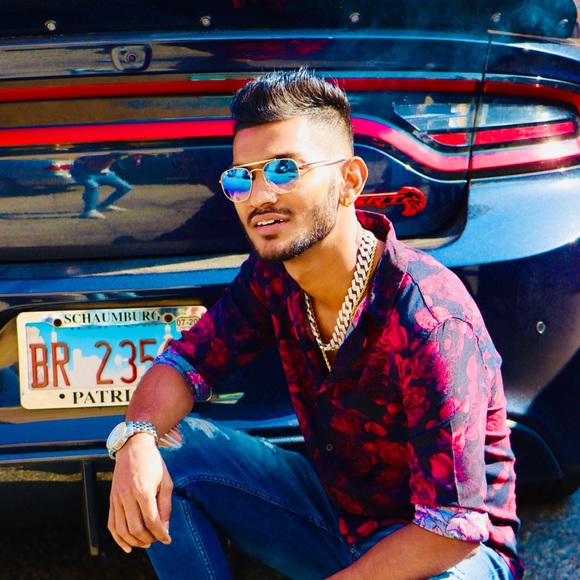 Meet your Posher, Mohamad - Picture 1 of 1